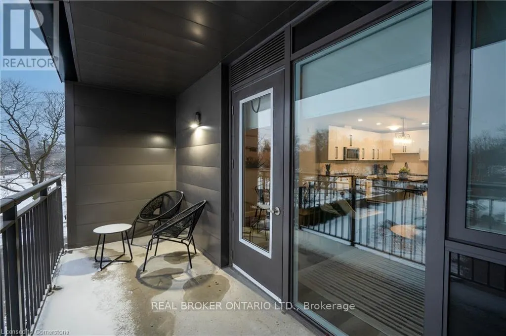 207 - 51 DAVID STREET
