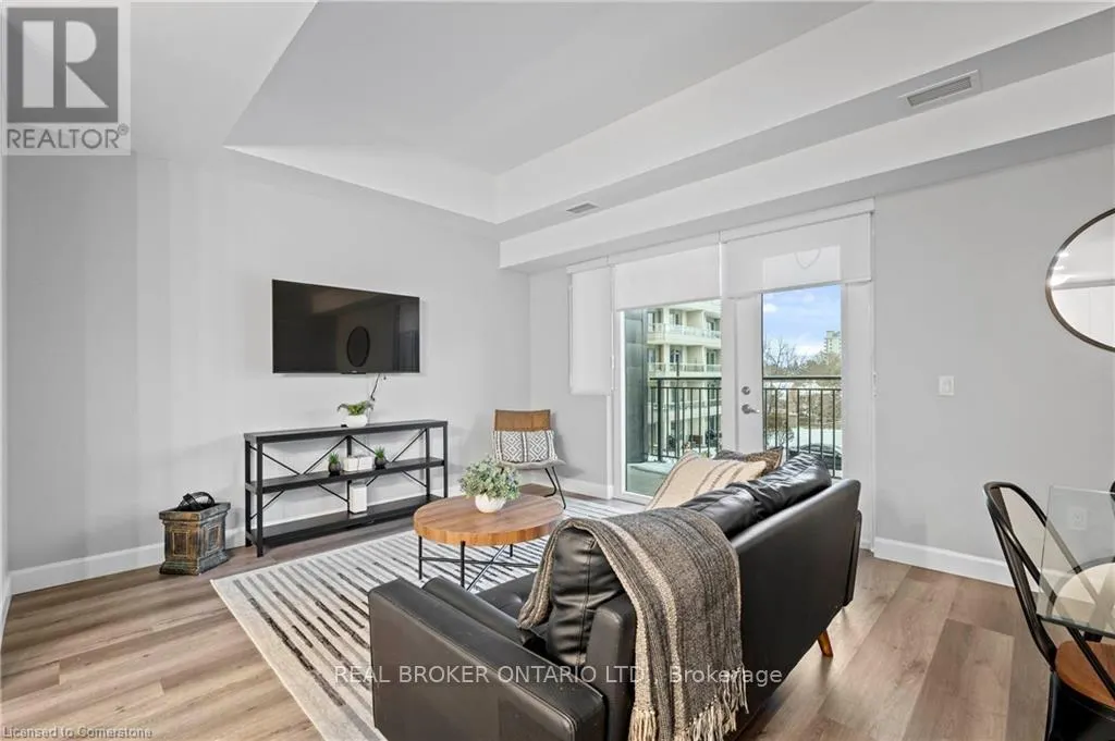 207 - 51 DAVID STREET