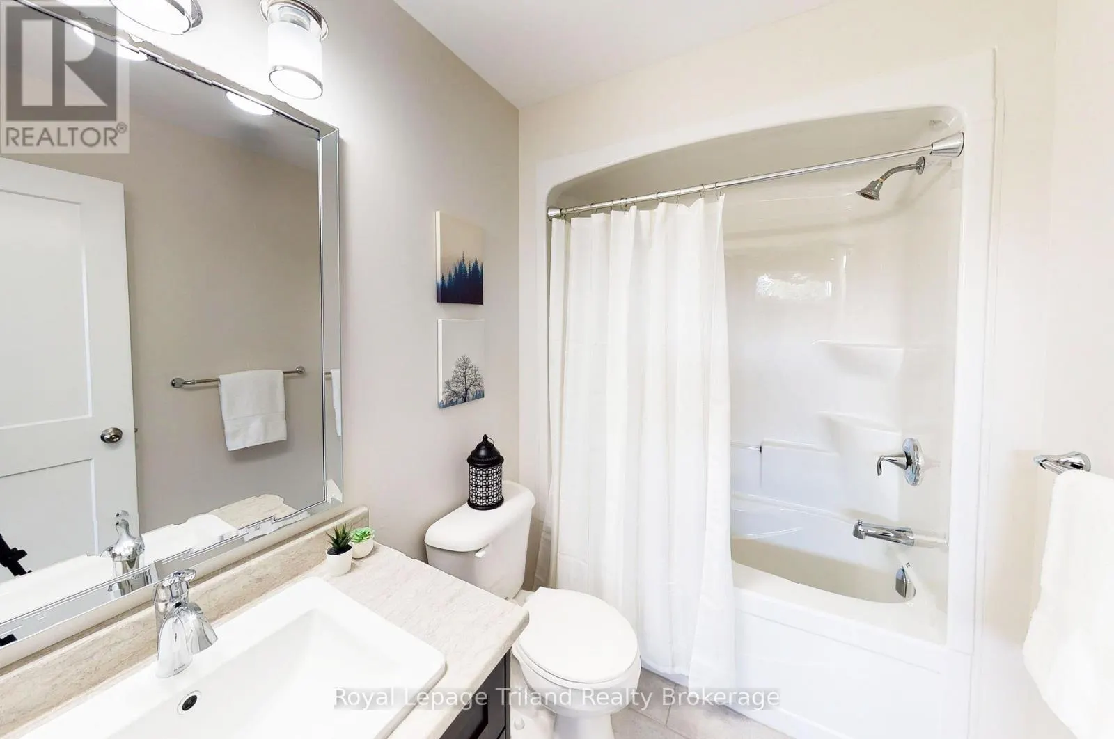UNIT A - 137 WIMPOLE STREET, #Unit A