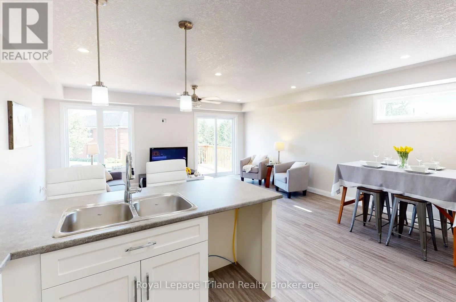 UNIT A - 137 WIMPOLE STREET, #Unit A