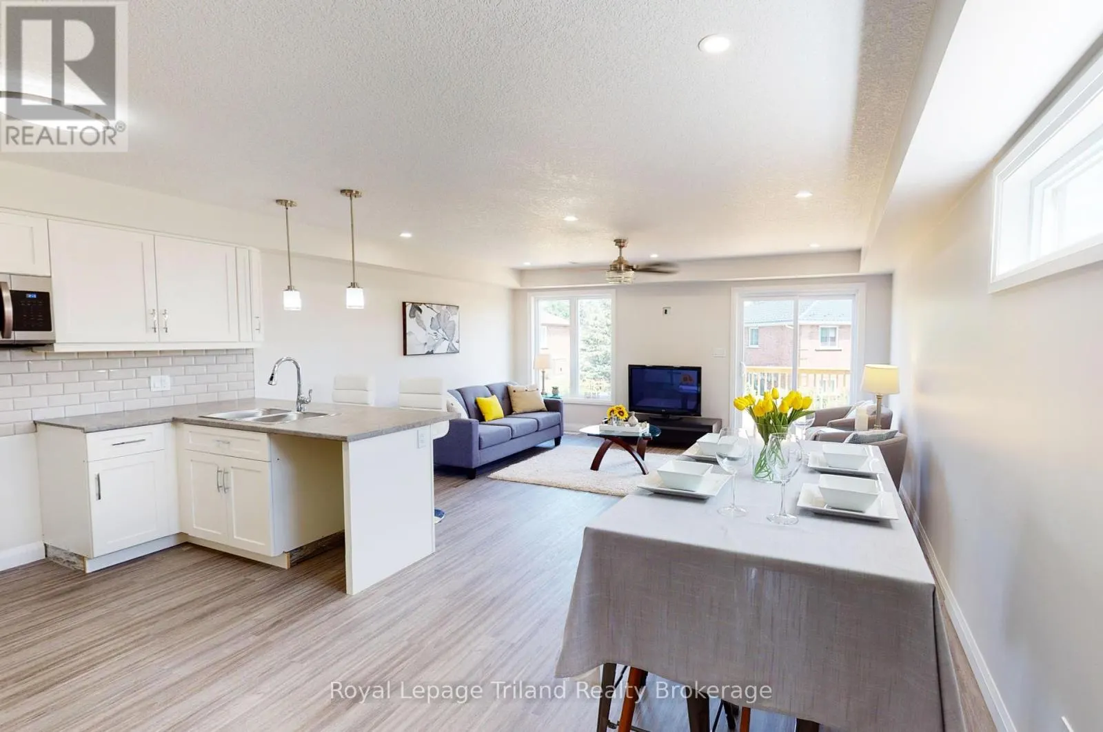UNIT A - 137 WIMPOLE STREET, #Unit A