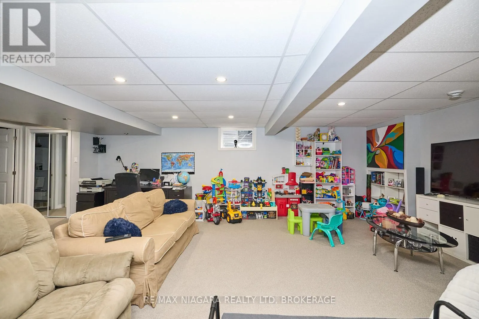 637 CARL ROAD