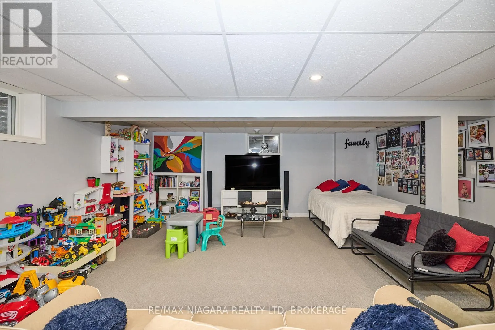 637 CARL ROAD