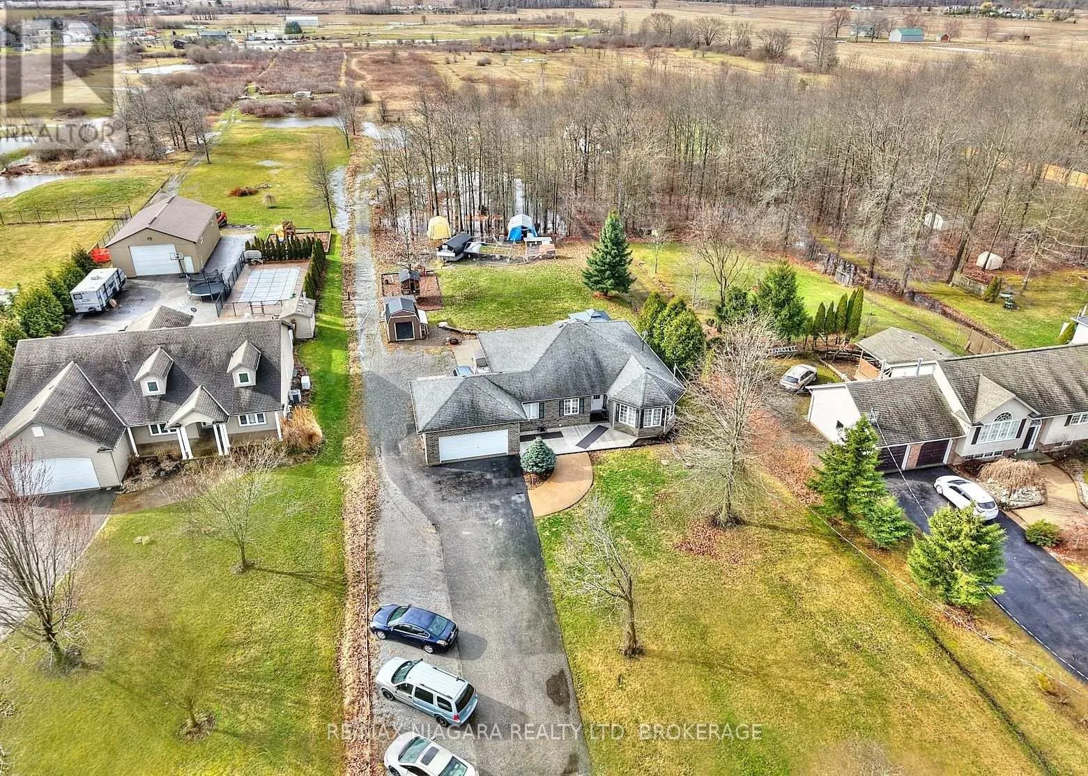 637 CARL ROAD