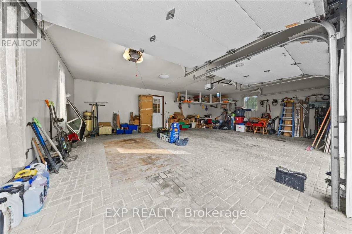 3382 CARP ROAD
