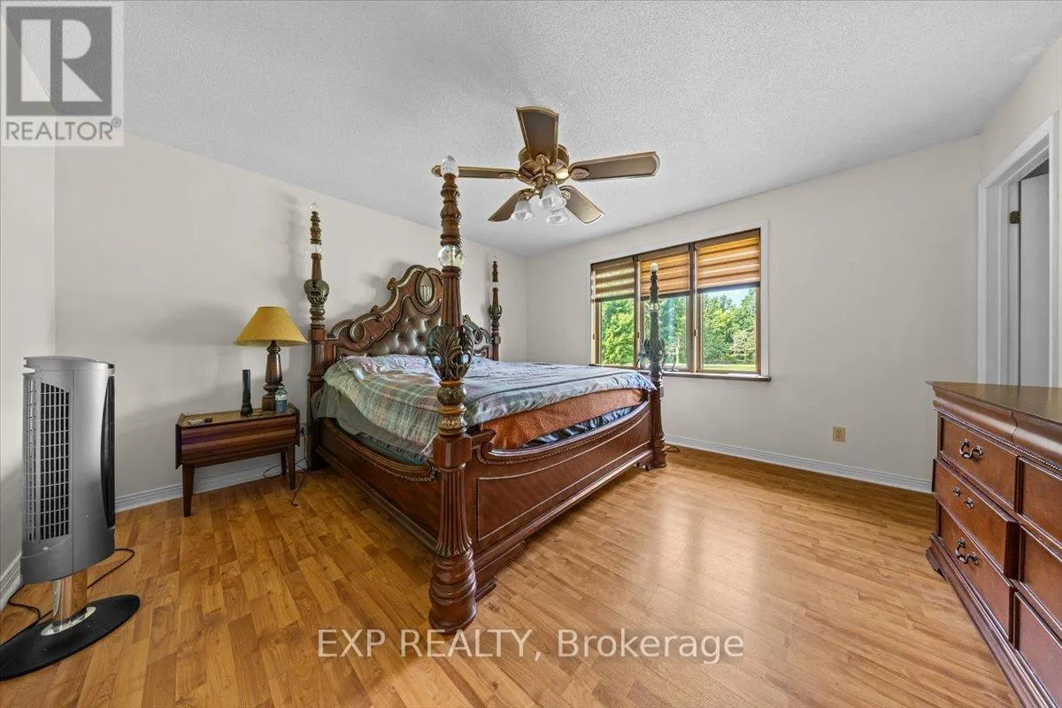 3382 CARP ROAD