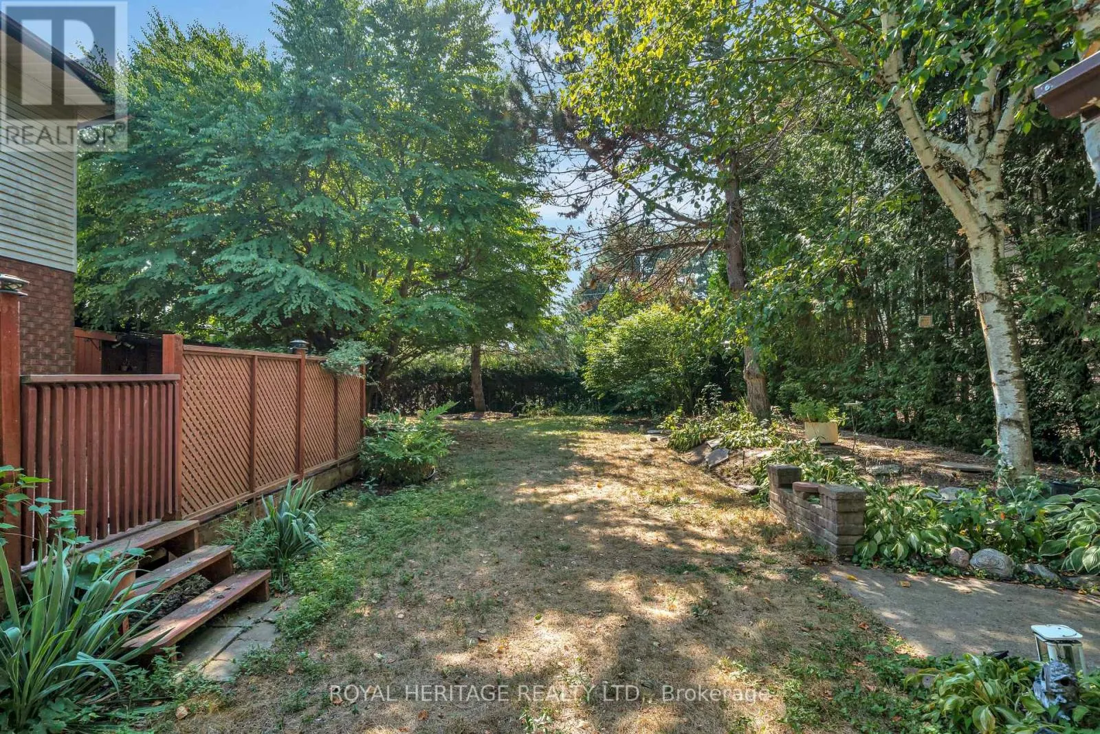 15 IROQUOIS AVENUE