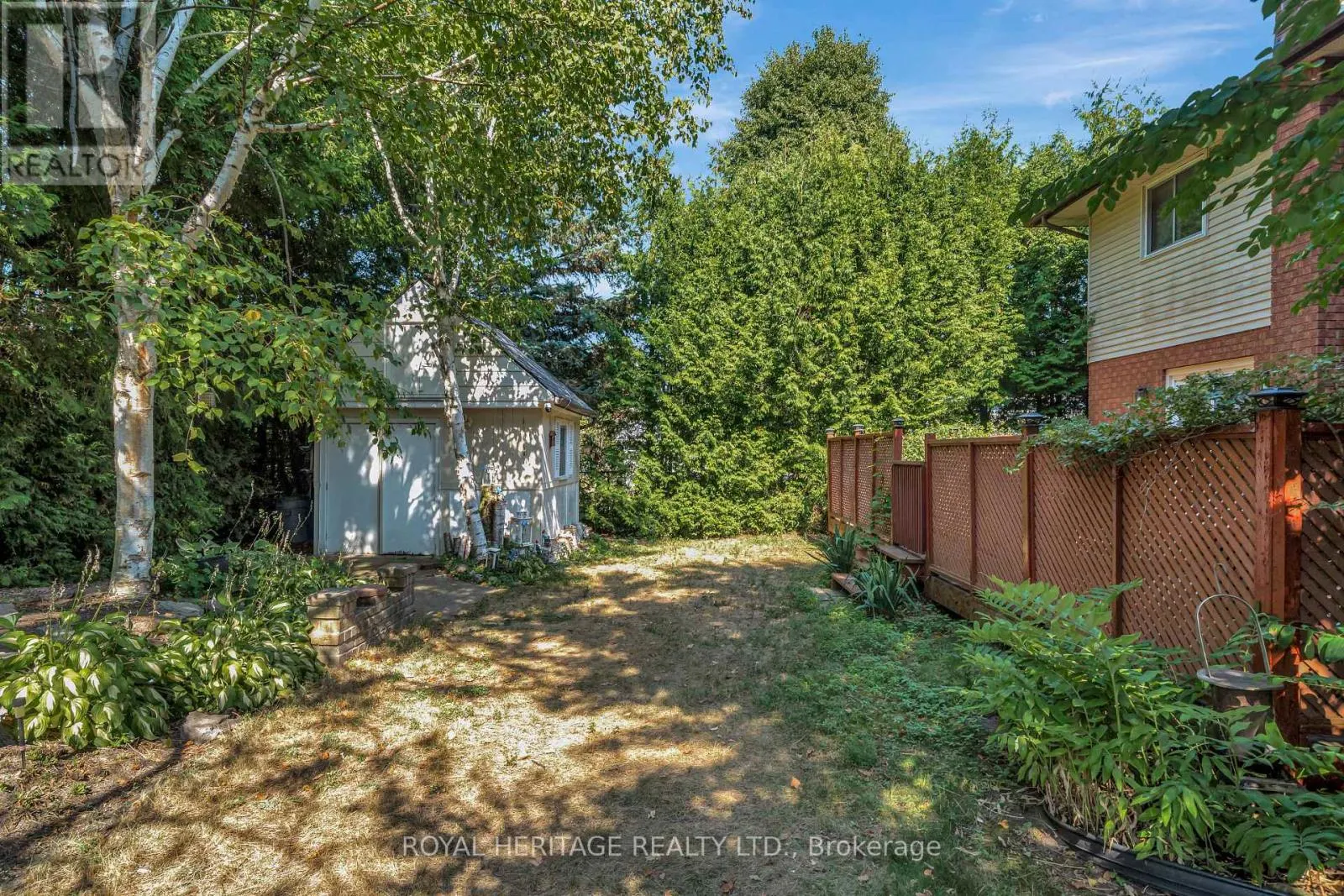 15 IROQUOIS AVENUE
