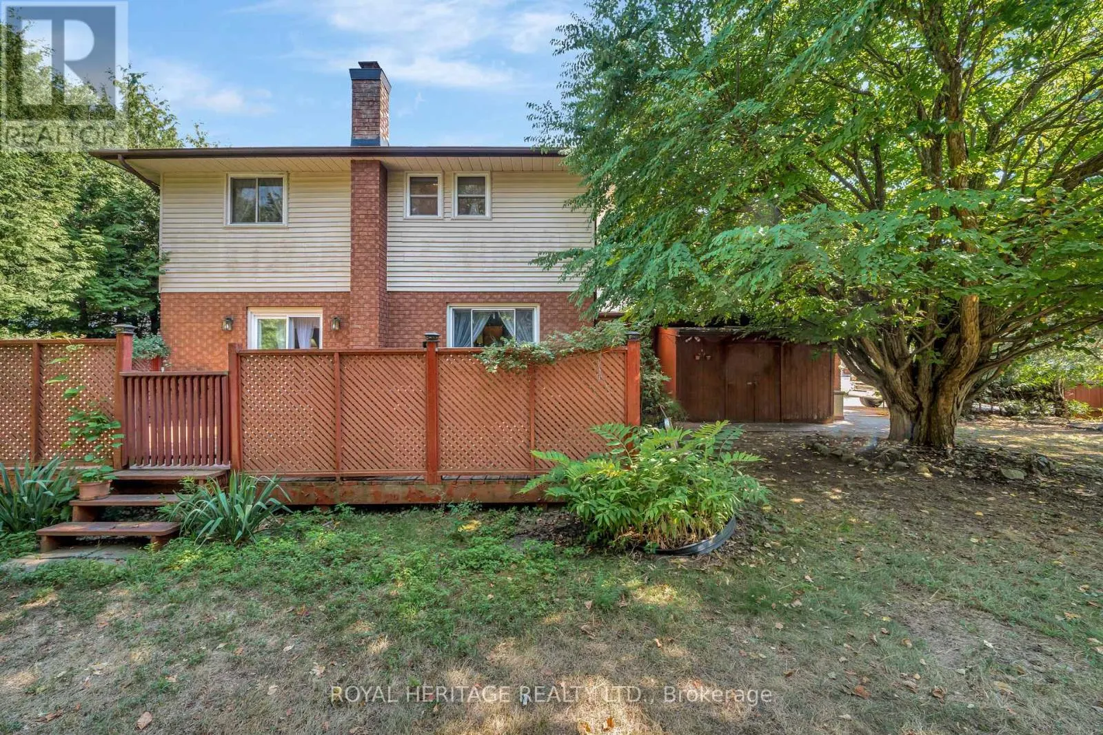 15 IROQUOIS AVENUE