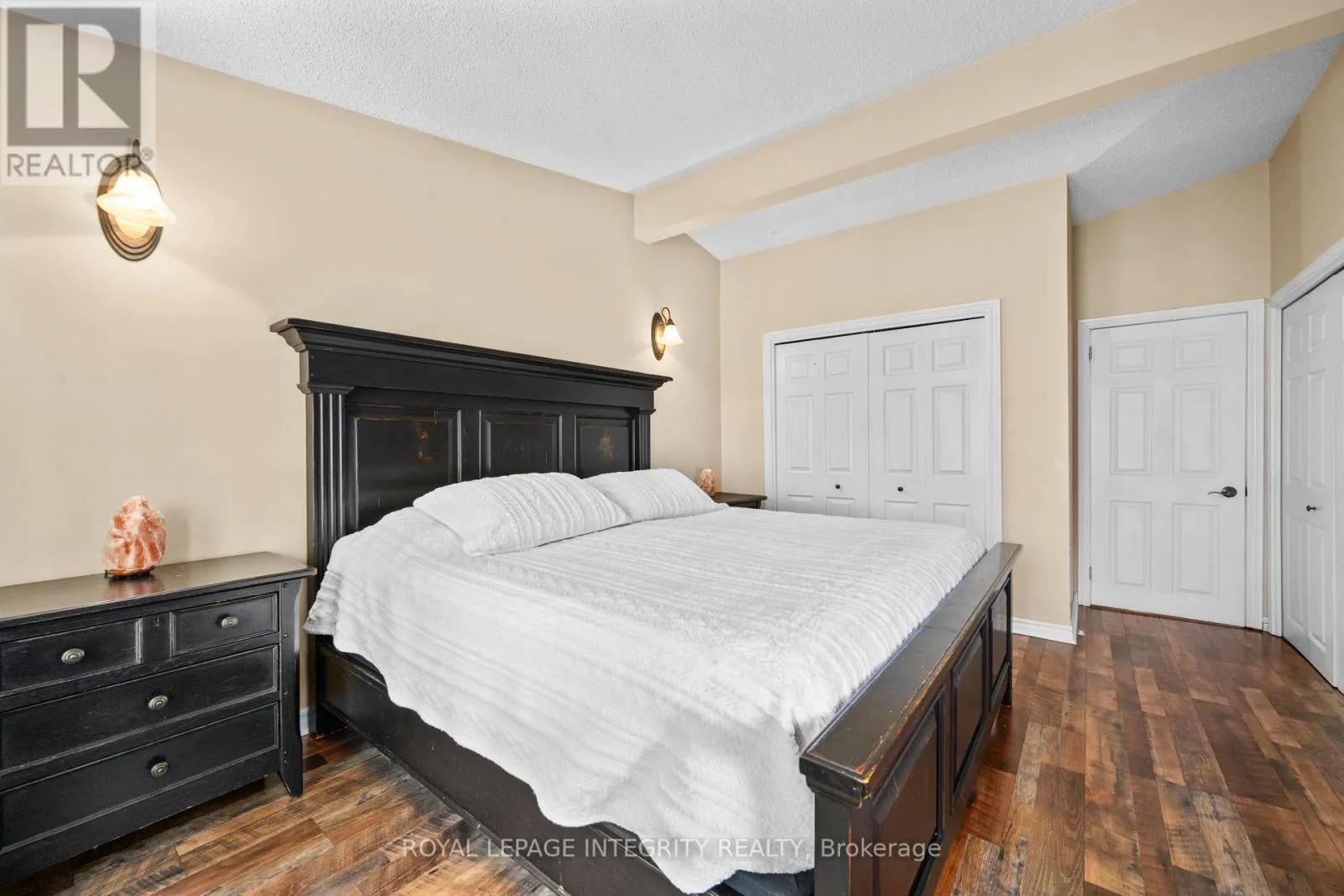 3 BRIARCLIFFE DRIVE