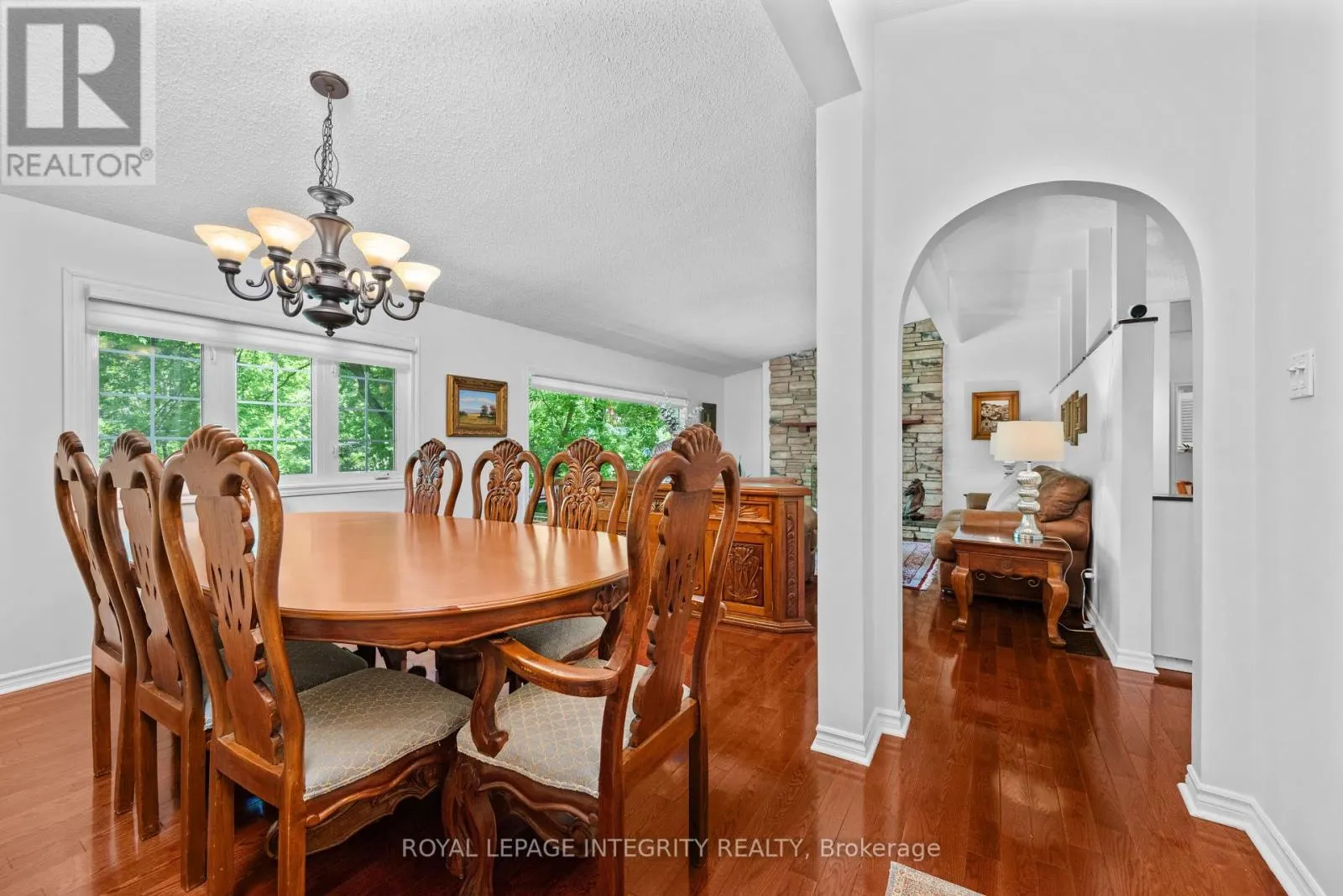 3 BRIARCLIFFE DRIVE