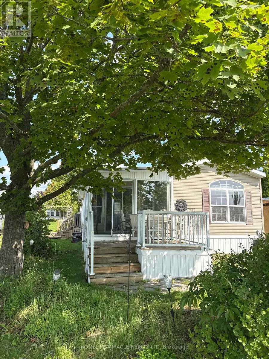 11 GRANDVIEW DRIVE