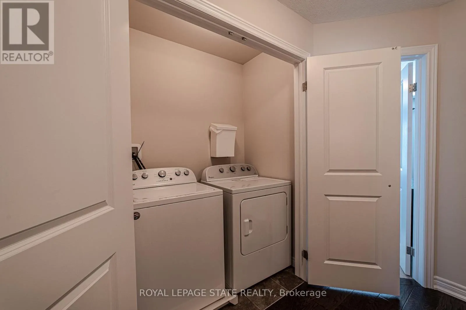 28 KINGSBOROUGH DRIVE