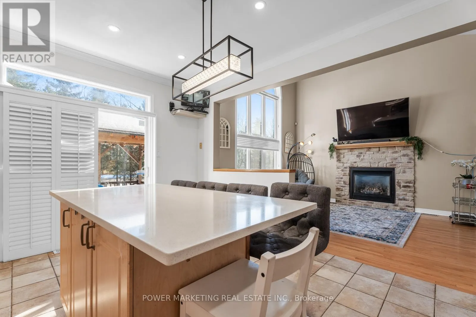 143 BOREALIS CRESCENT