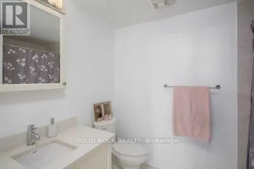 505 - 242 RIDEAU STREET