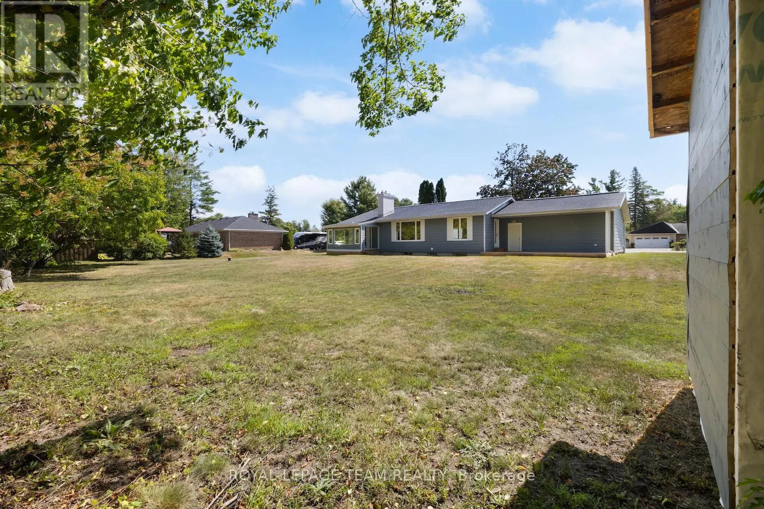 1245 FAIRWAY DRIVE