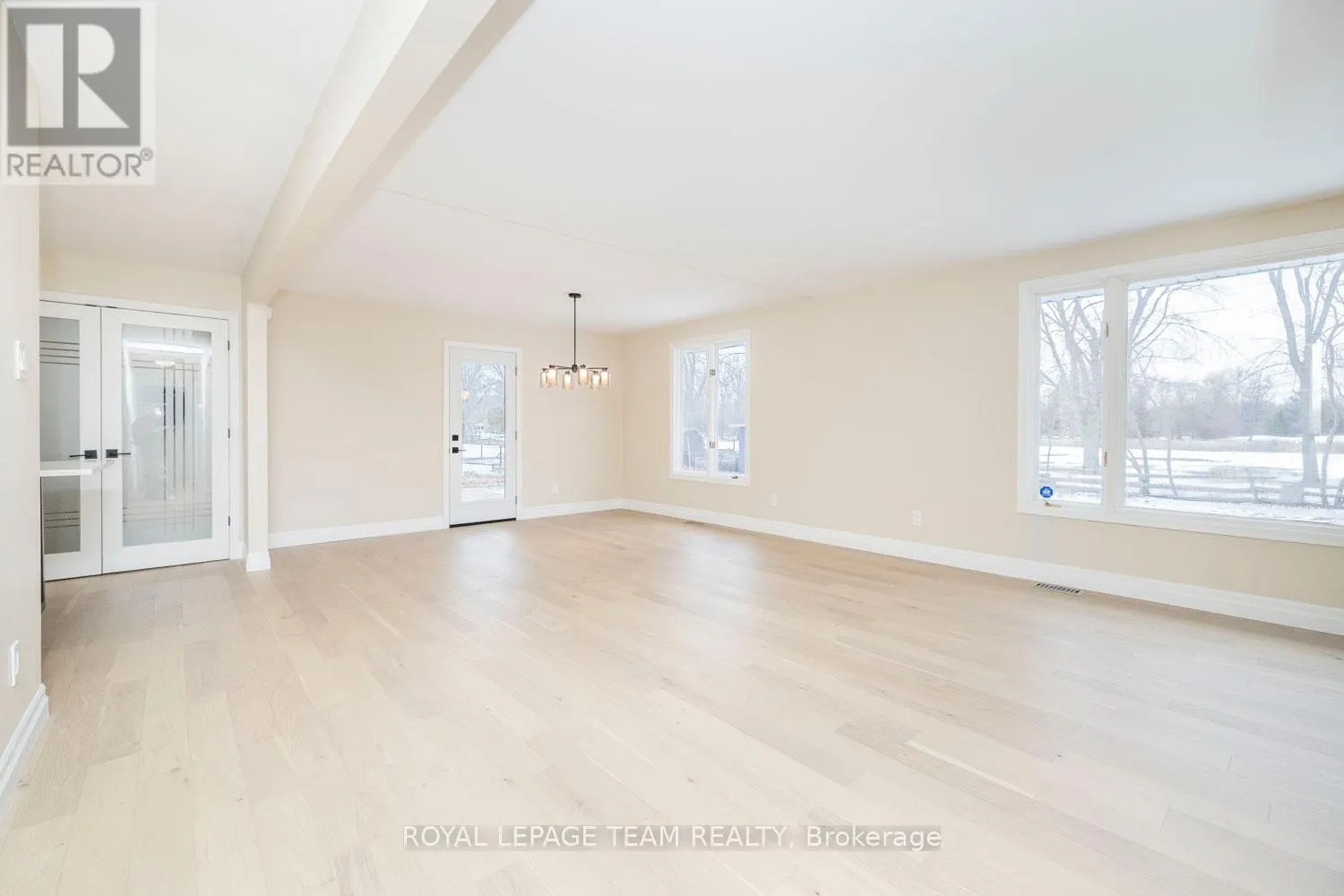 1245 FAIRWAY DRIVE