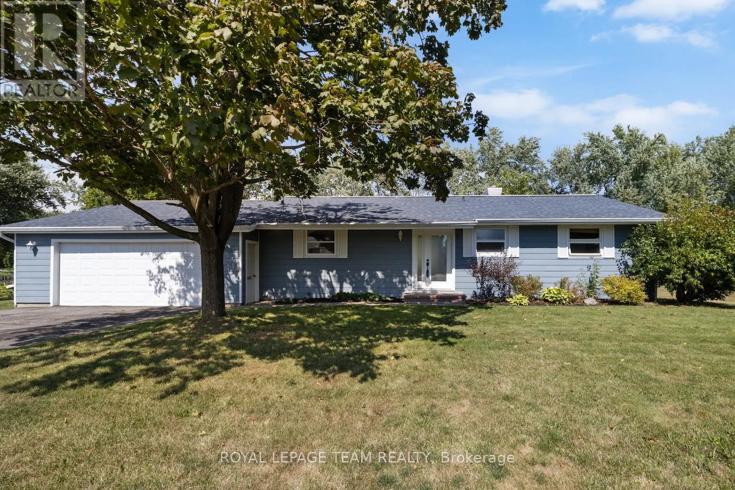 1245 FAIRWAY DRIVE