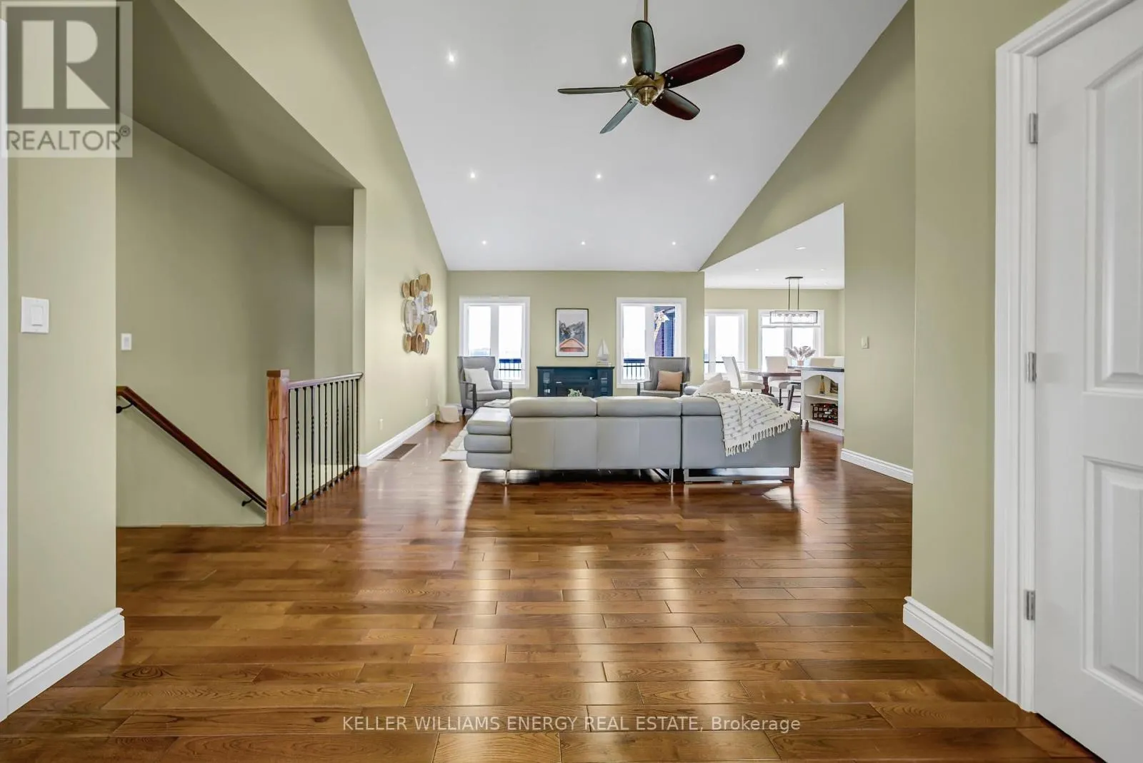 4 PRINYERS DRIVE