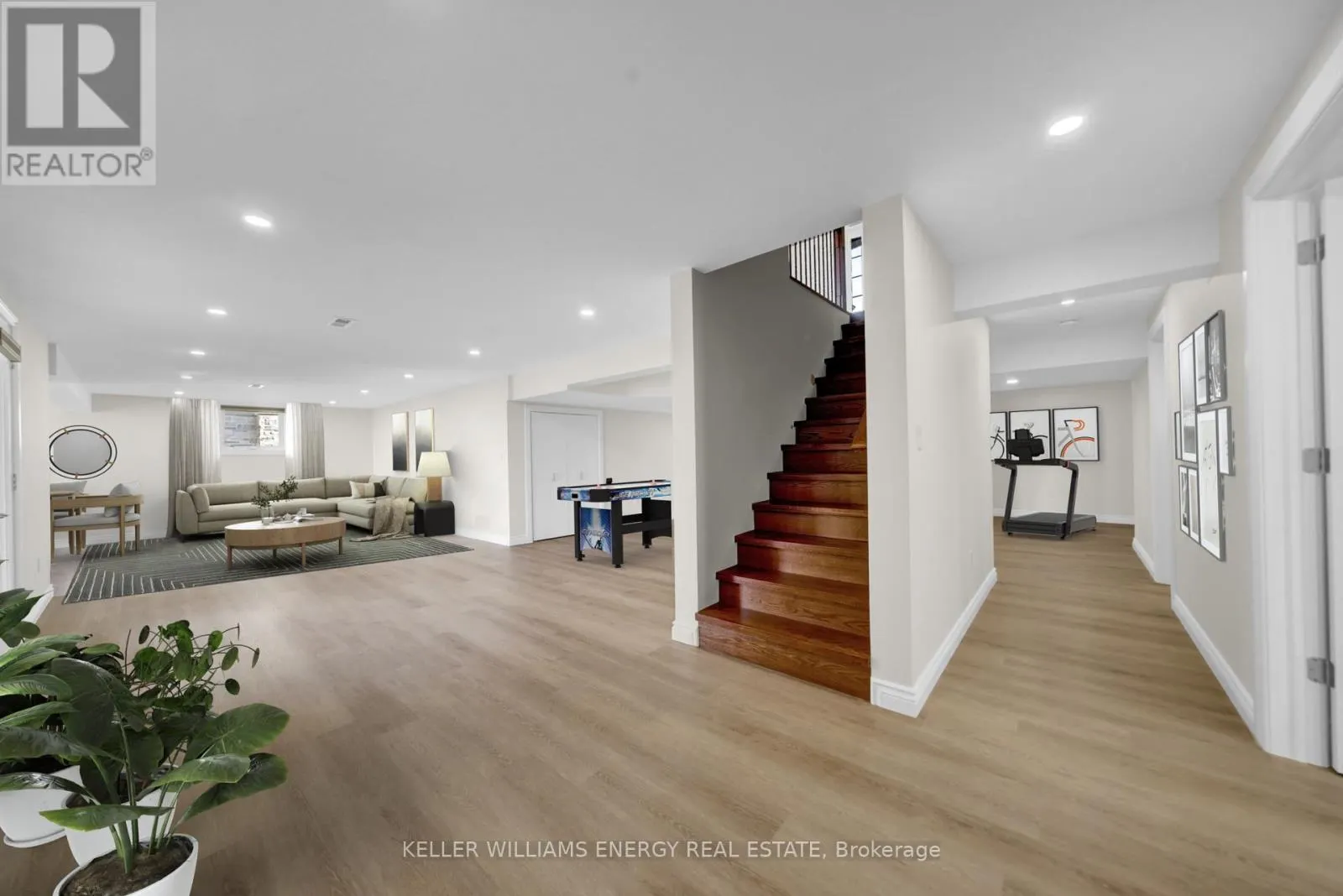 4 PRINYERS DRIVE