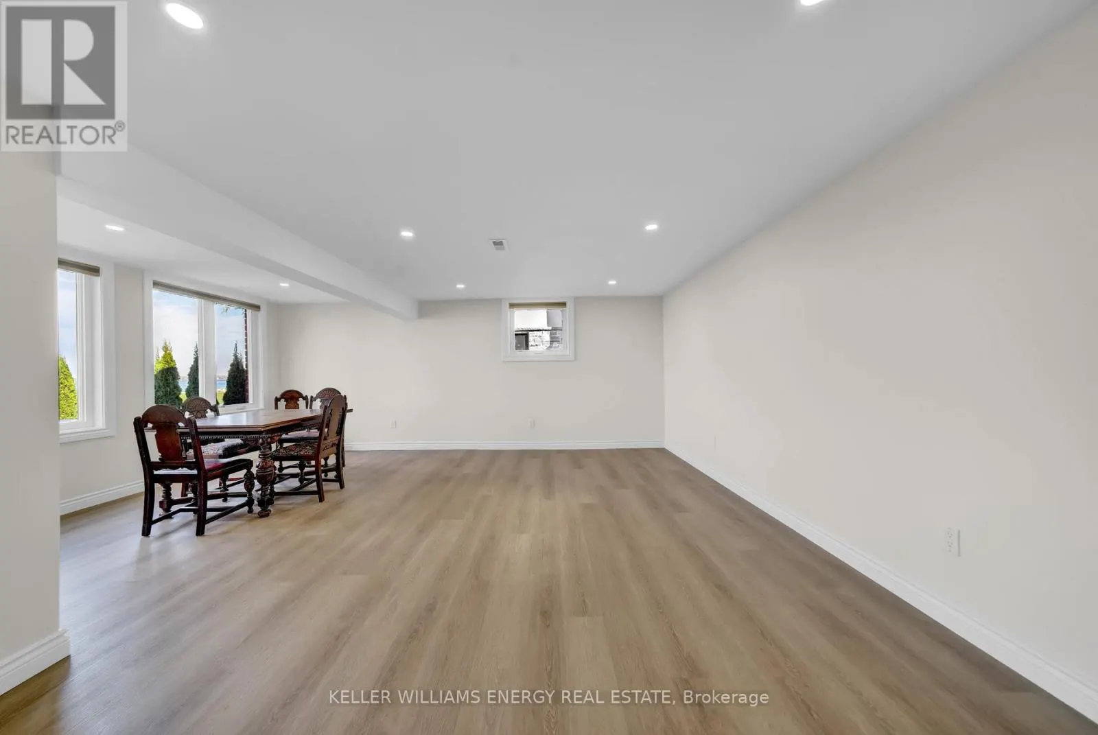 4 PRINYERS DRIVE