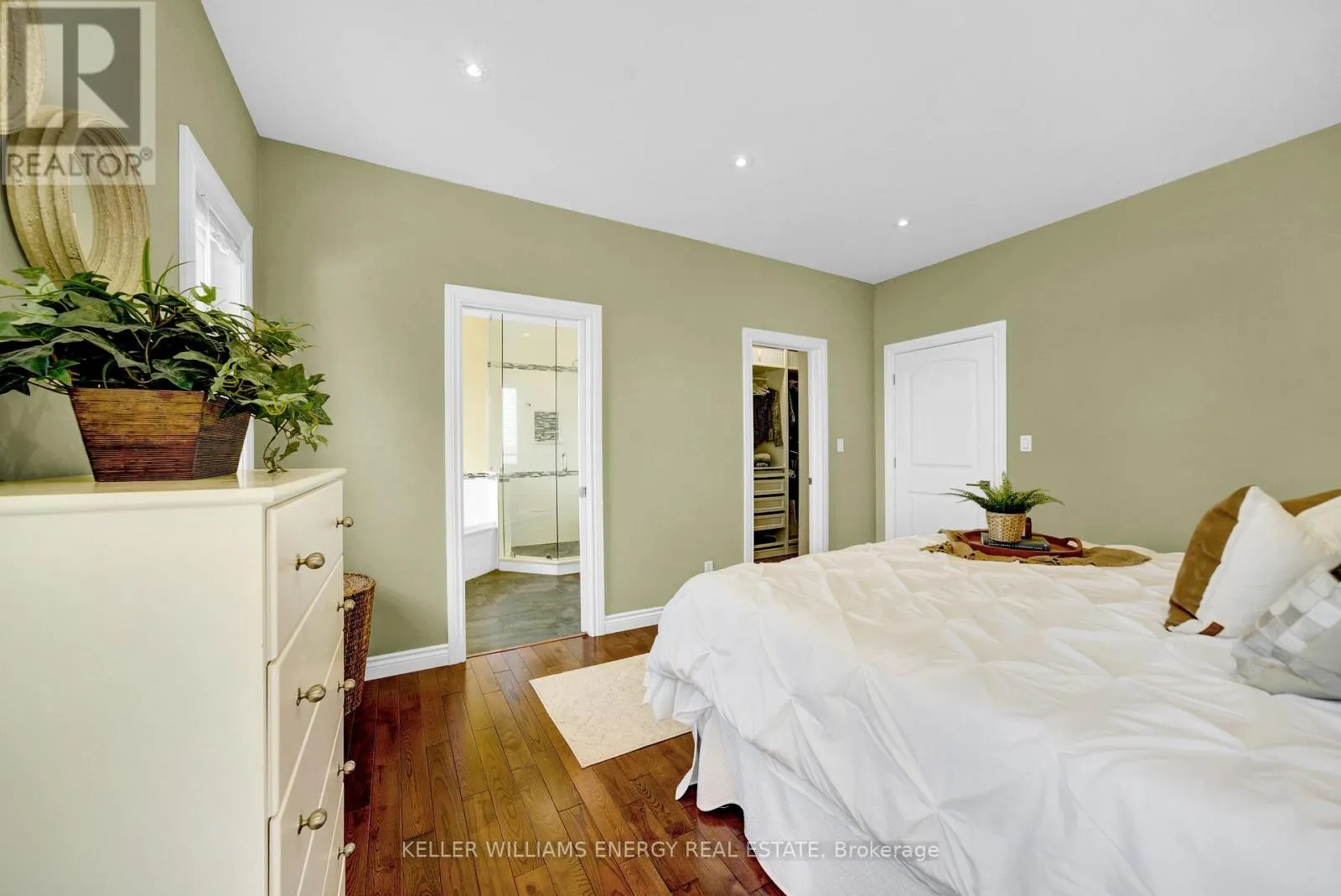 4 PRINYERS DRIVE
