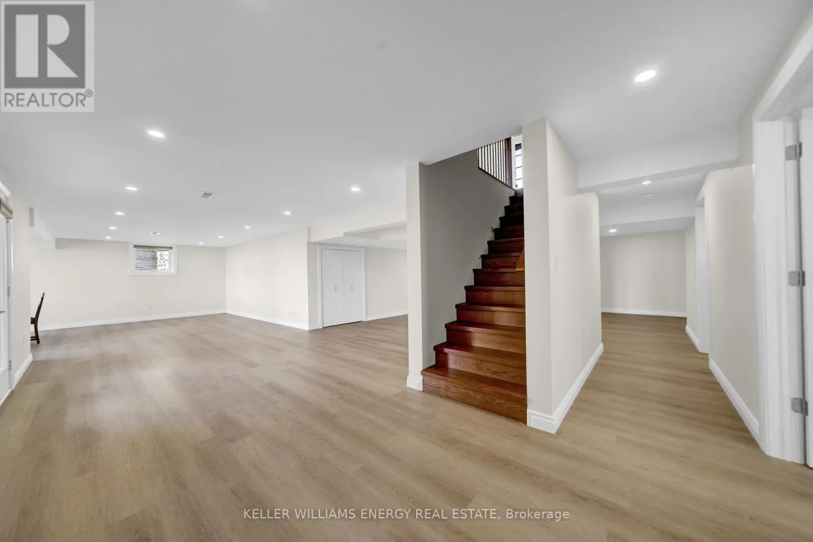 4 PRINYERS DRIVE