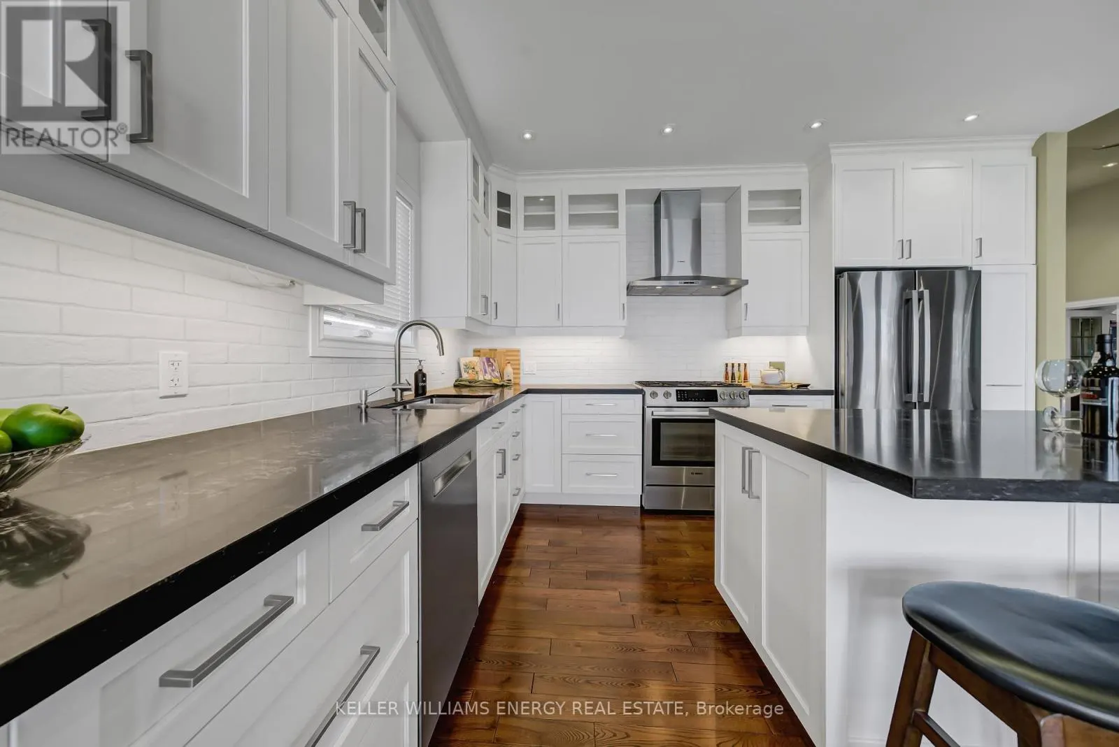 4 PRINYERS DRIVE