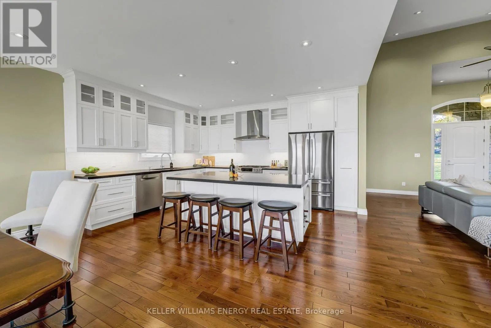 4 PRINYERS DRIVE