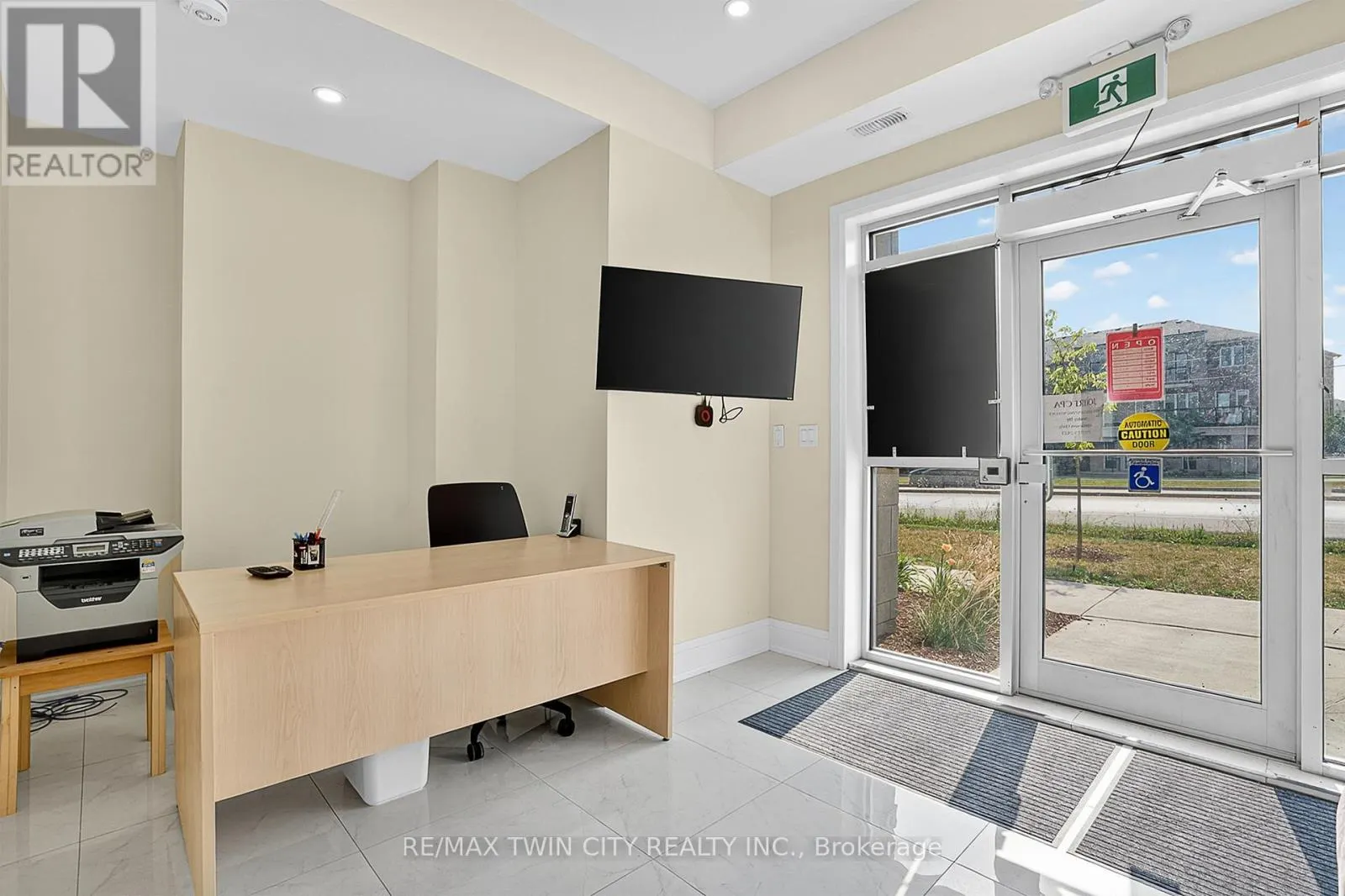 109 - 124 SEABROOK DRIVE