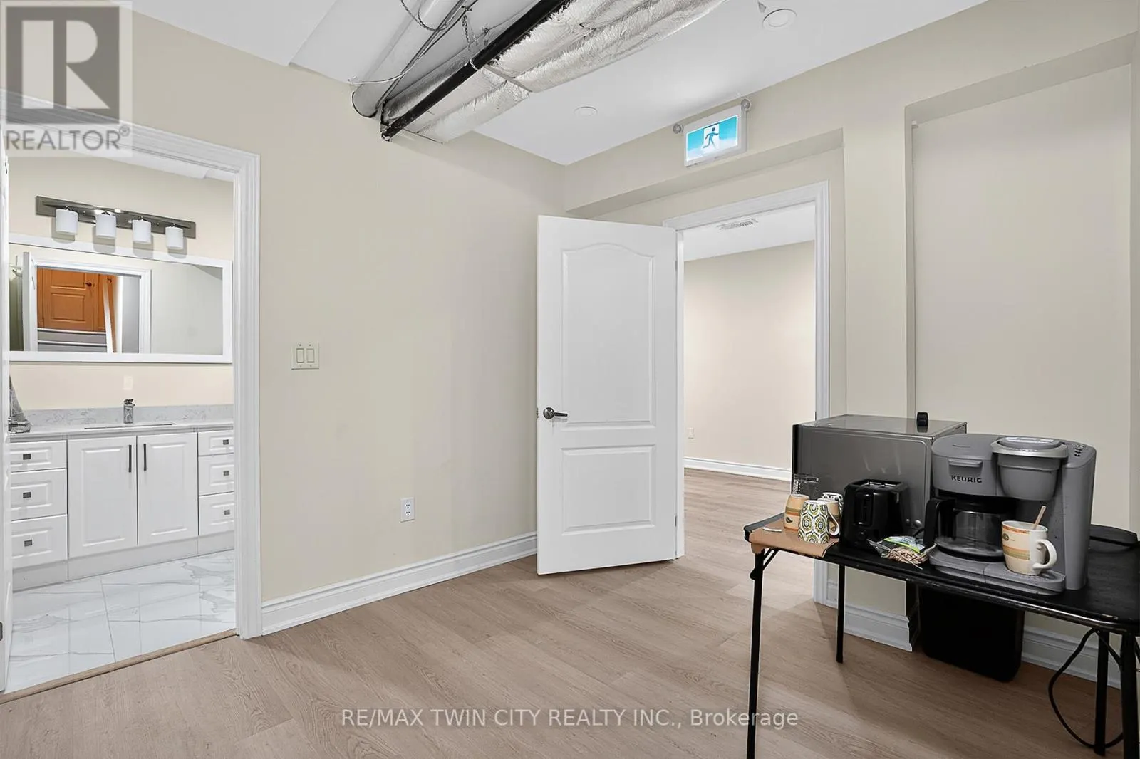 109 - 124 SEABROOK DRIVE