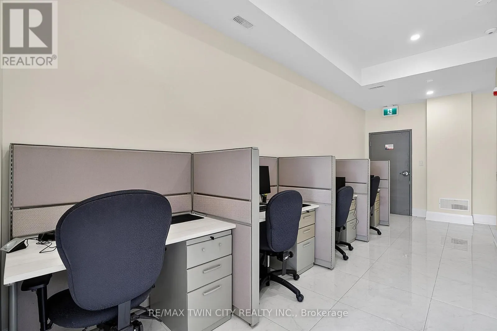 109 - 124 SEABROOK DRIVE