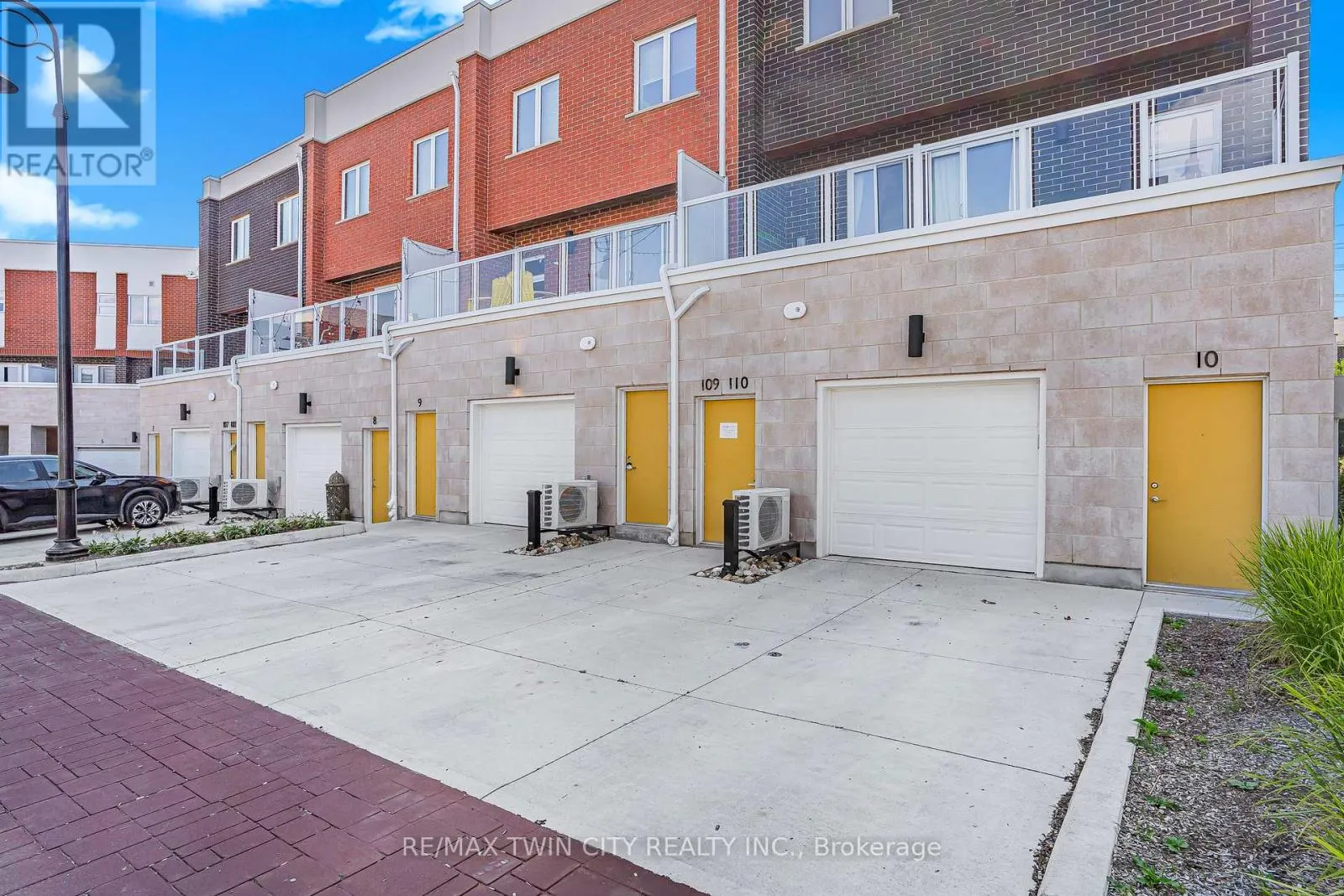 109 - 124 SEABROOK DRIVE