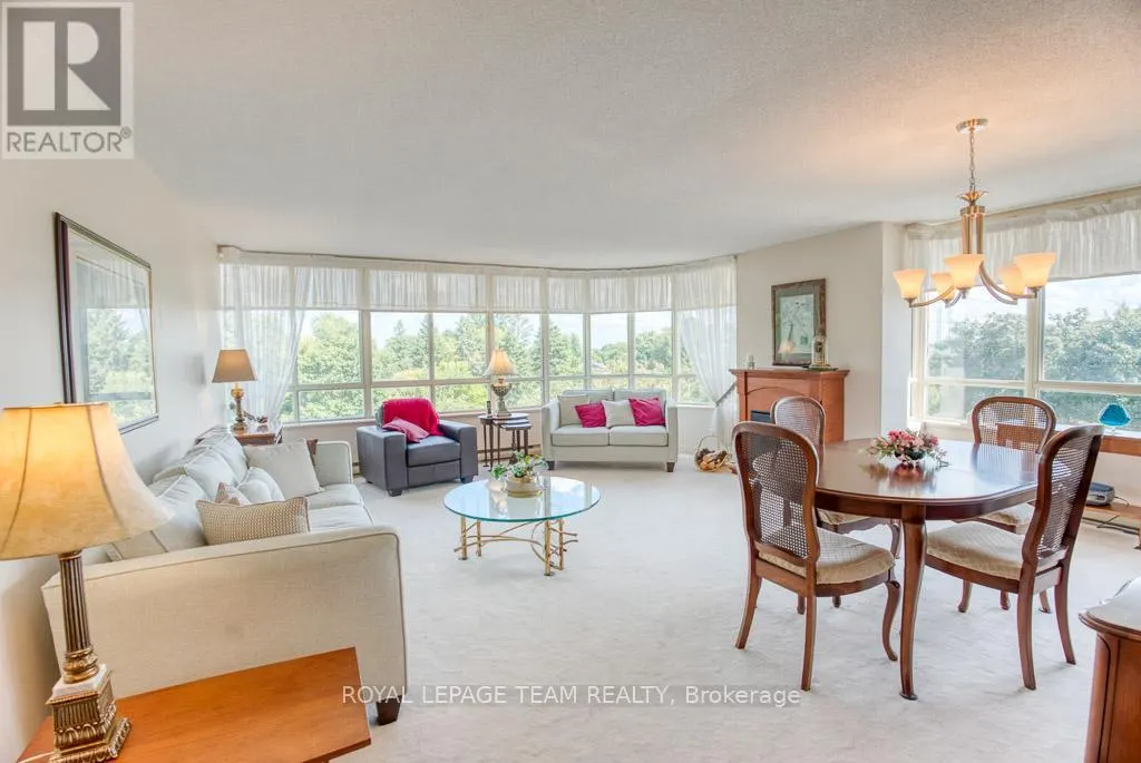 306 - 100 GRANT CARMAN DRIVE