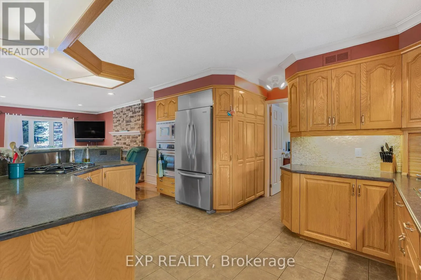 1533 BOUVIER ROAD