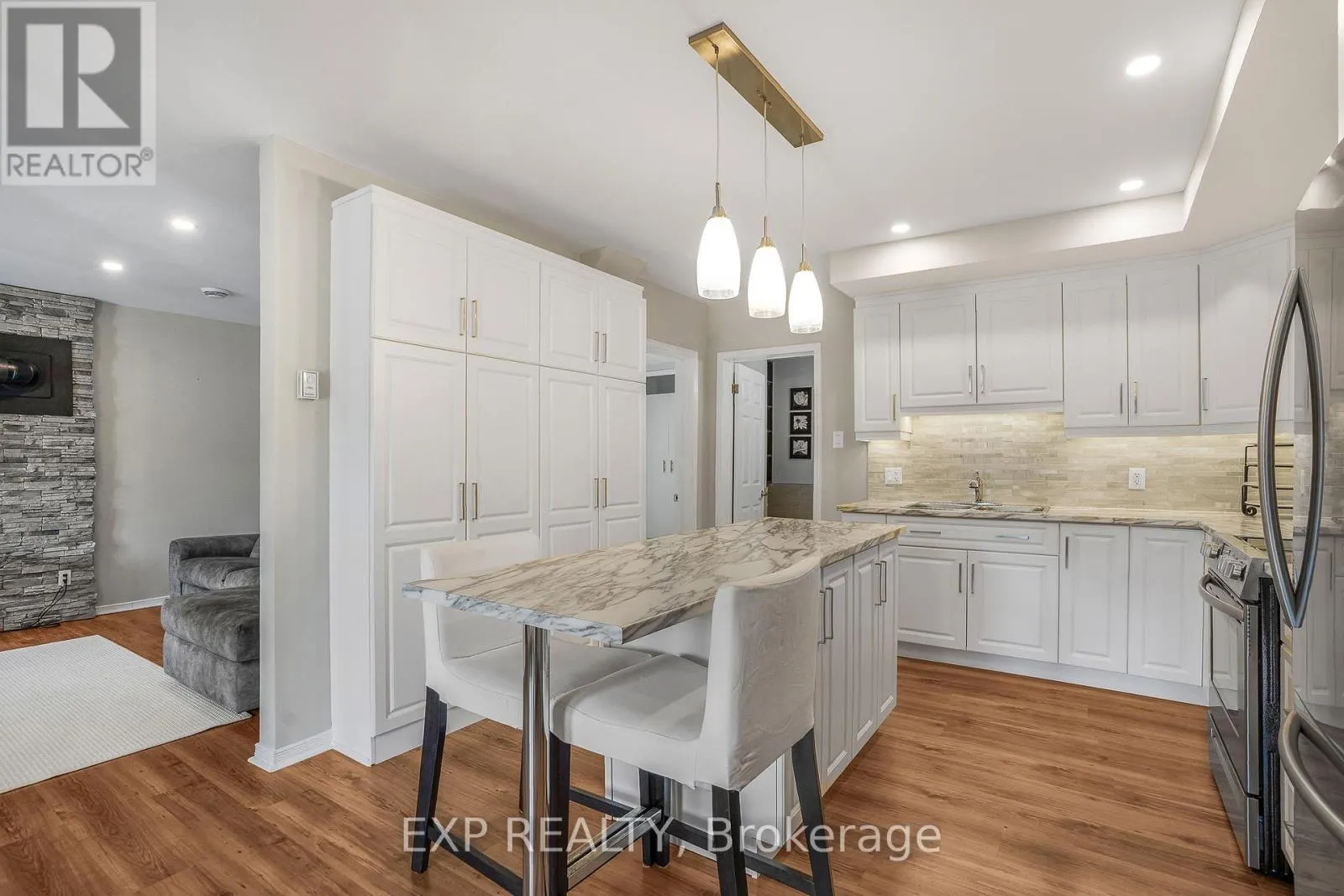 1533 BOUVIER ROAD
