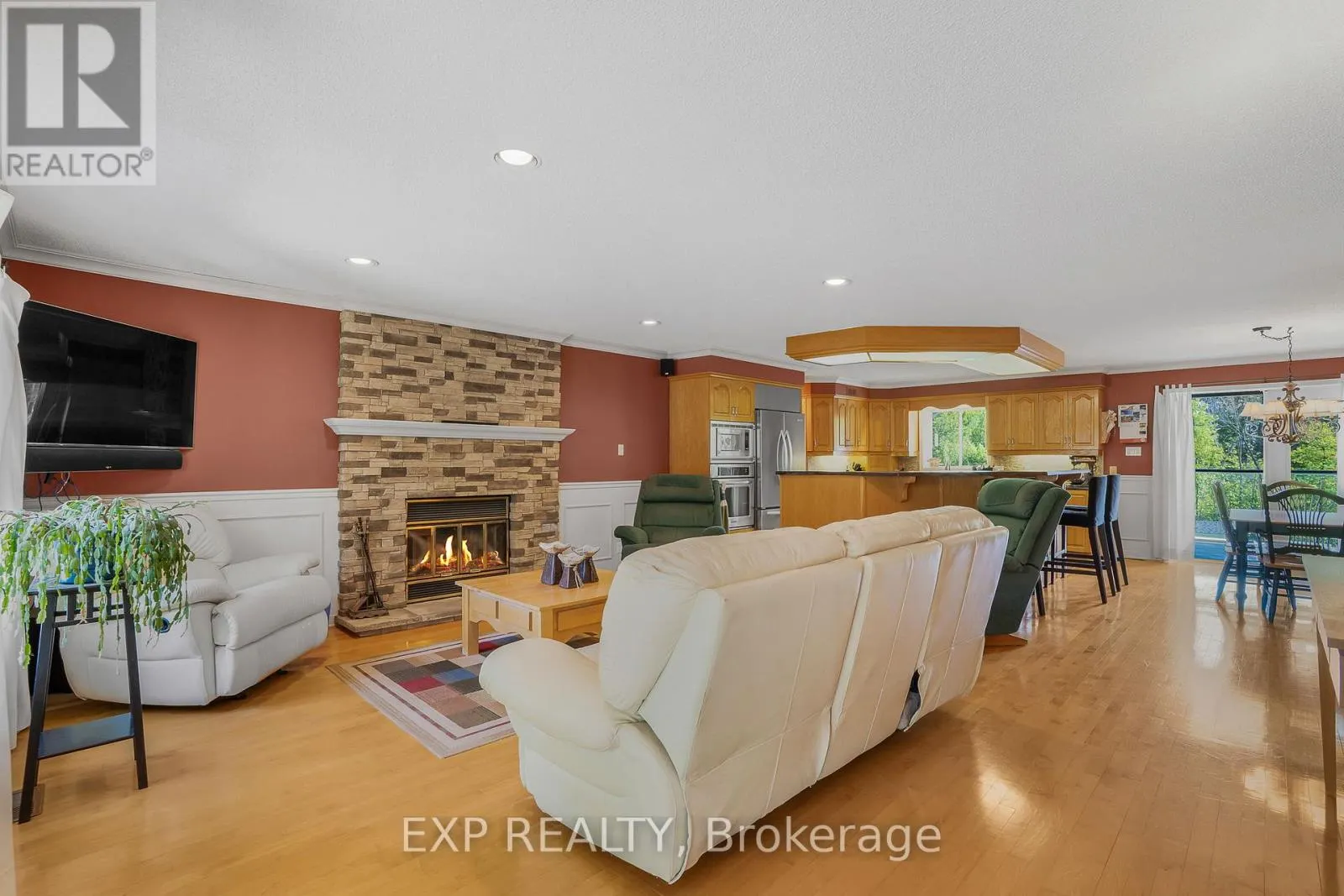 1533 BOUVIER ROAD