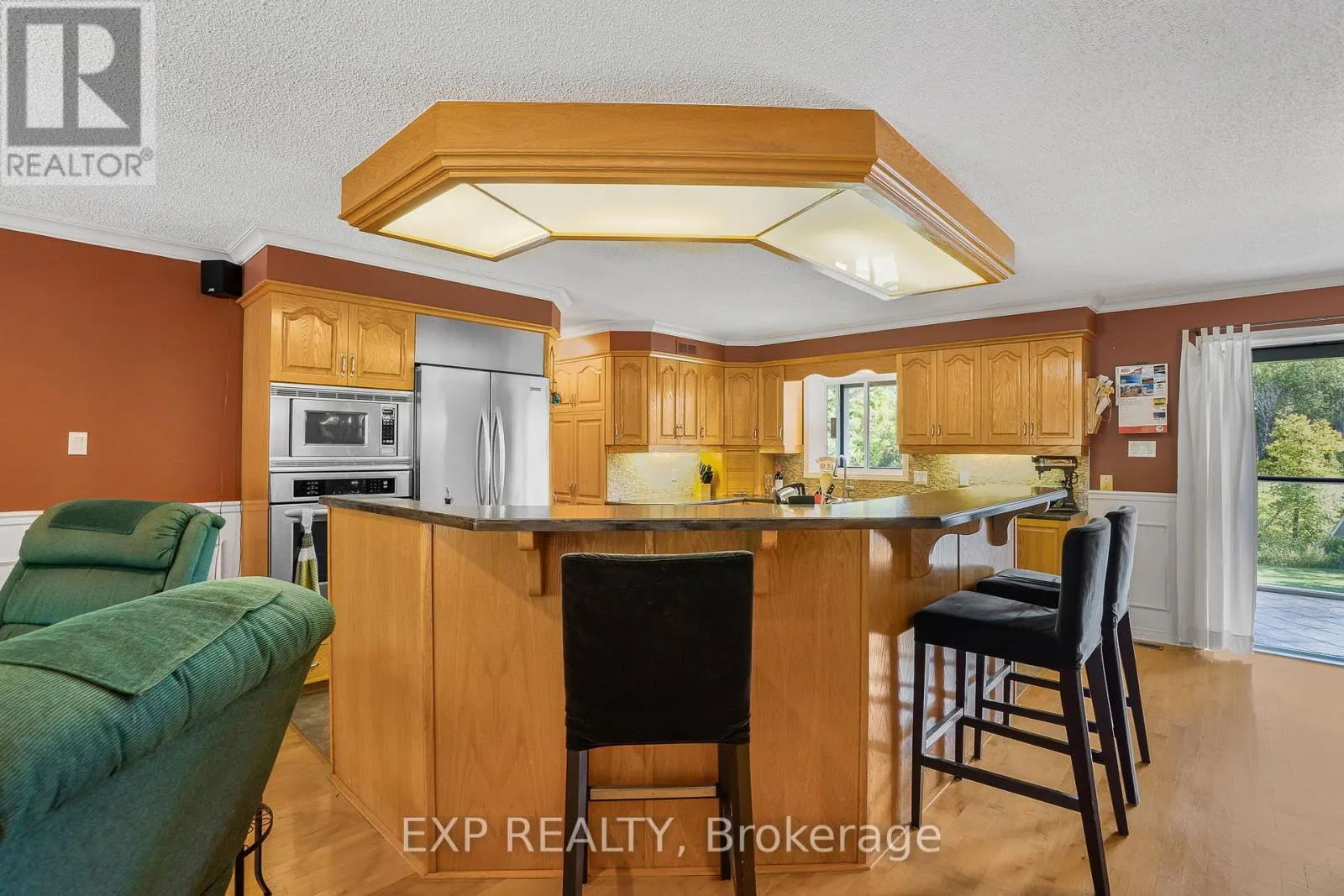 1533 BOUVIER ROAD