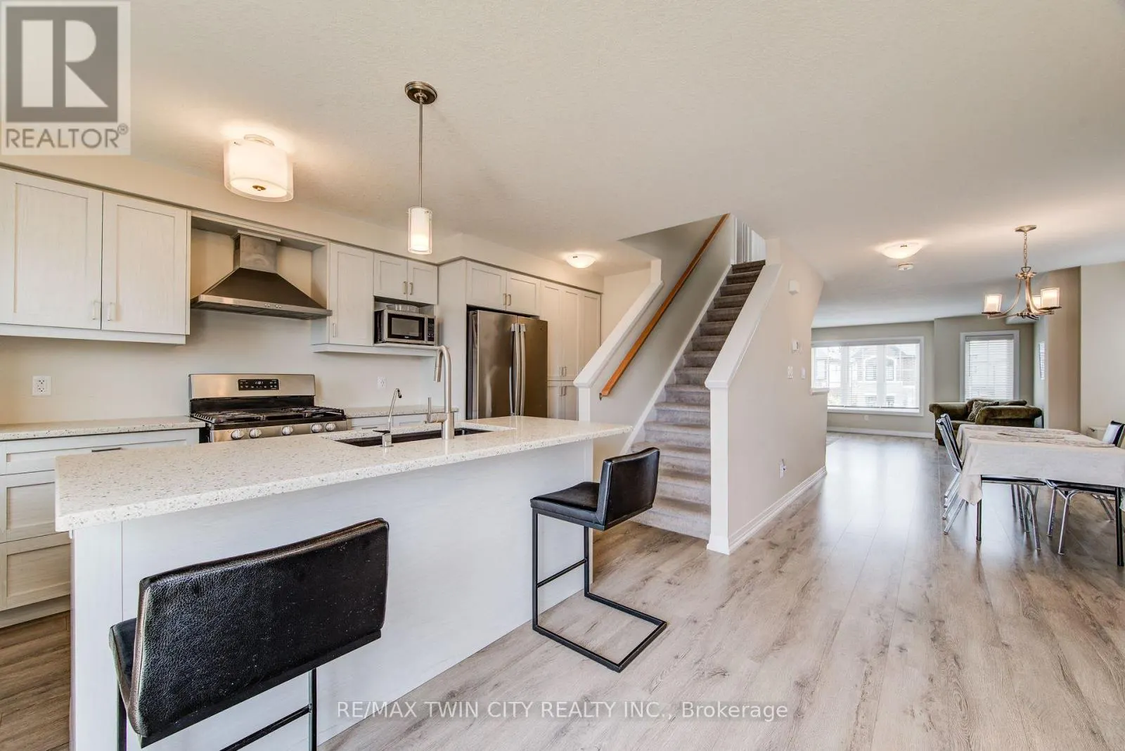 124 IAN ORMSTON DRIVE