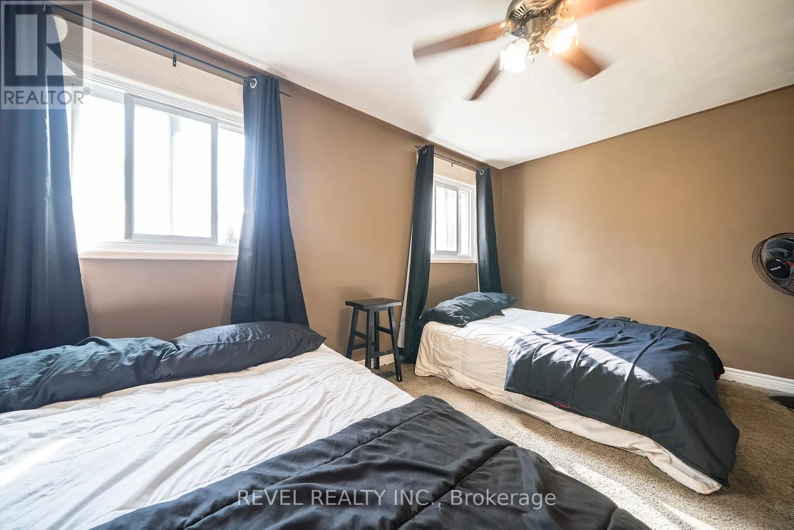 38 - 273 ELGIN STREET