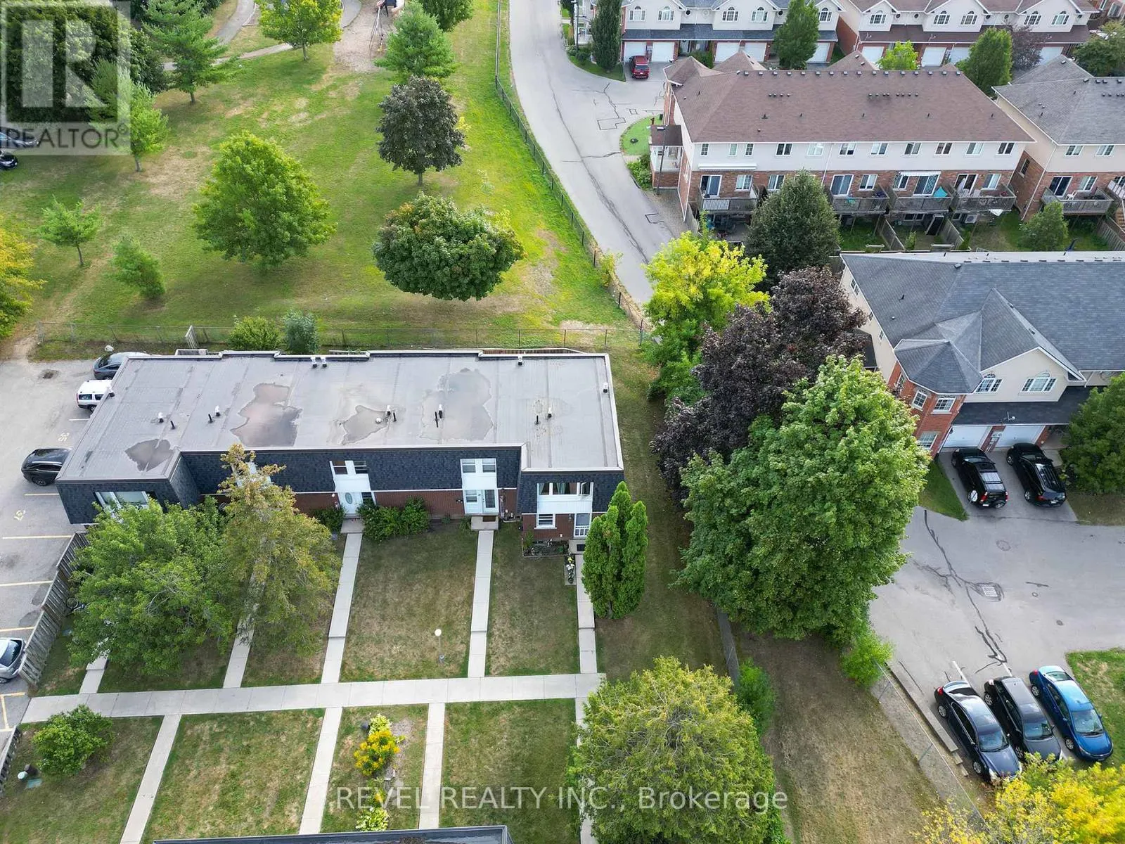 38 - 273 ELGIN STREET