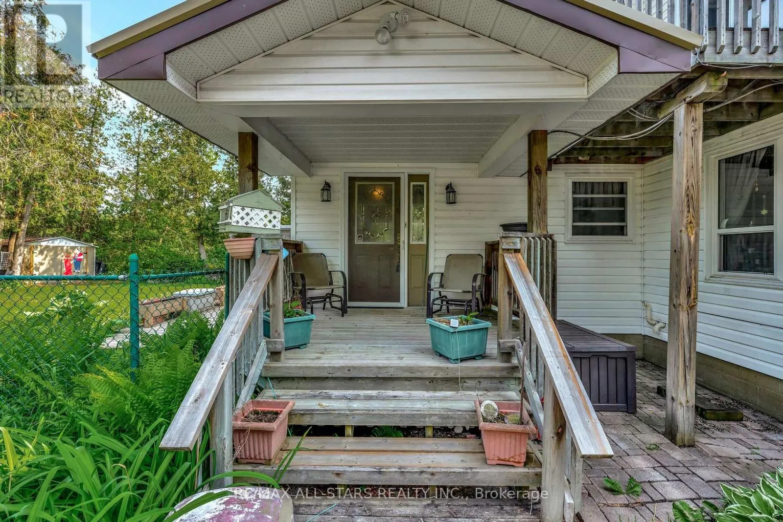 14 WYCHWOOD DRIVE E