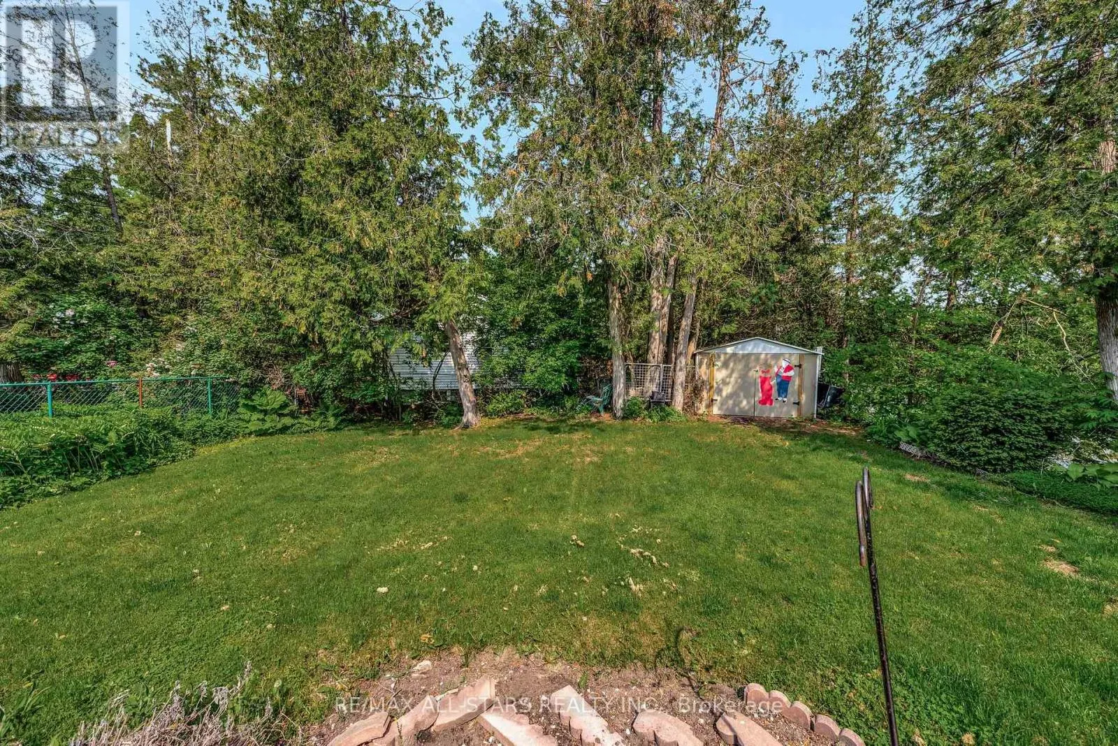 14 WYCHWOOD DRIVE E