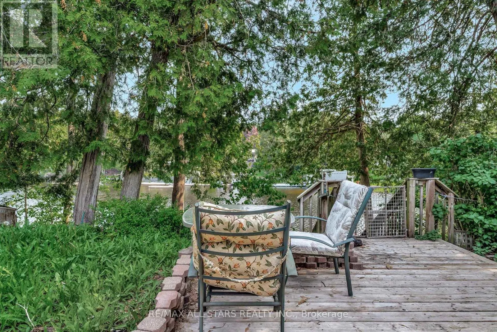 14 WYCHWOOD DRIVE E