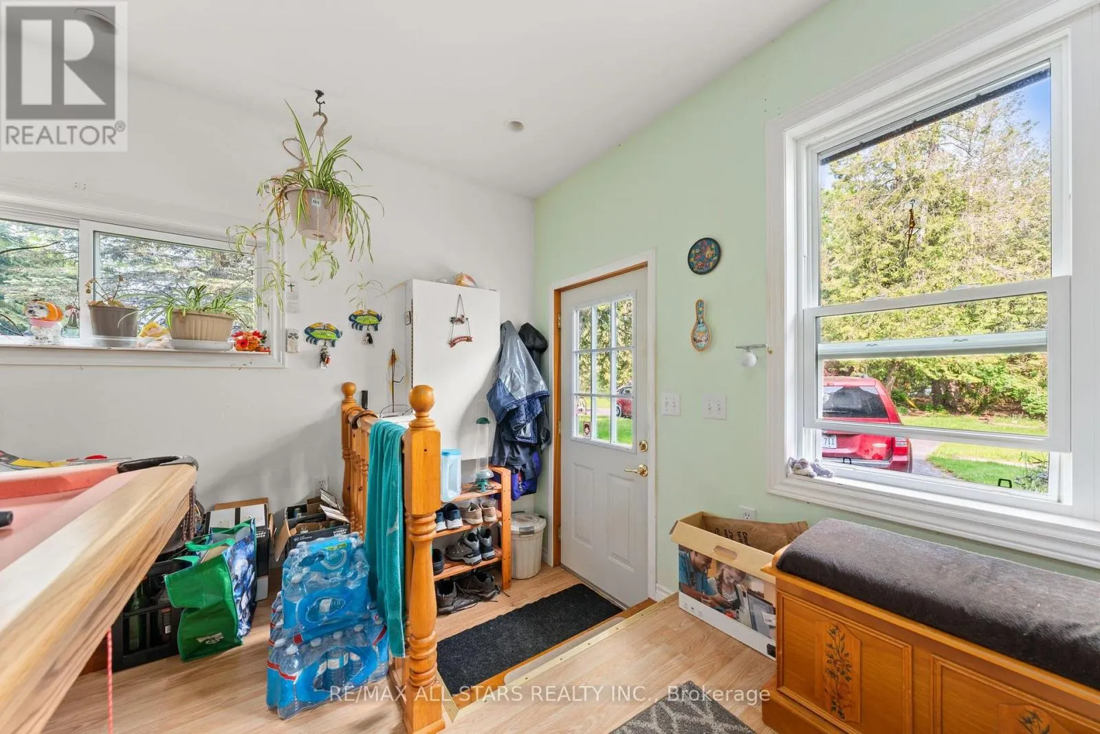 14 WYCHWOOD DRIVE E