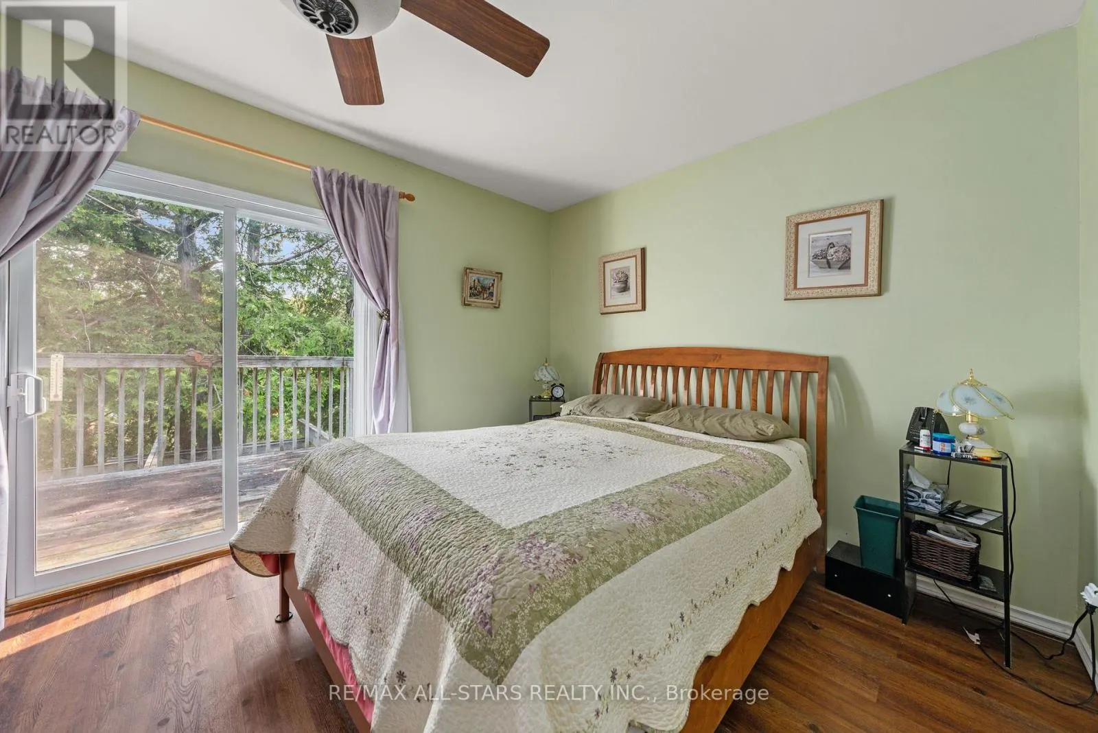 14 WYCHWOOD DRIVE E
