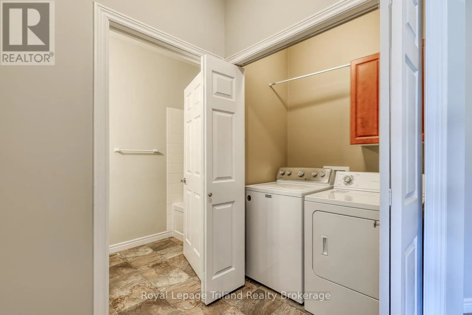 2 - 145 DELATRE STREET W, #2