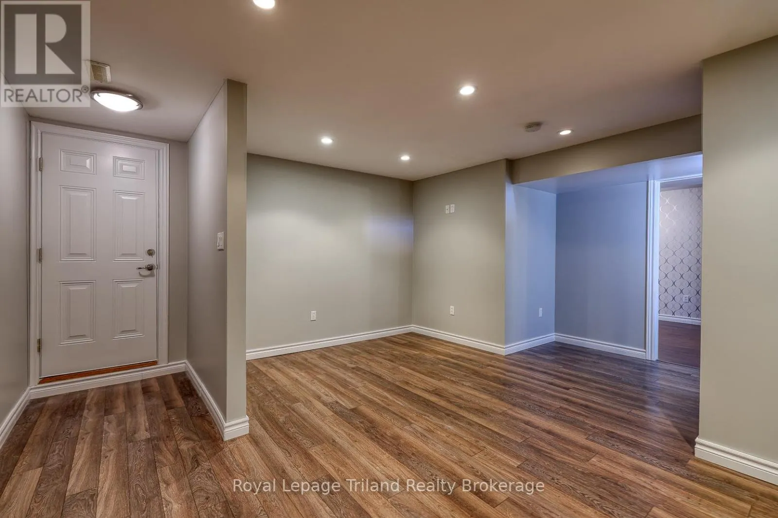 2 - 145 DELATRE STREET W, #2