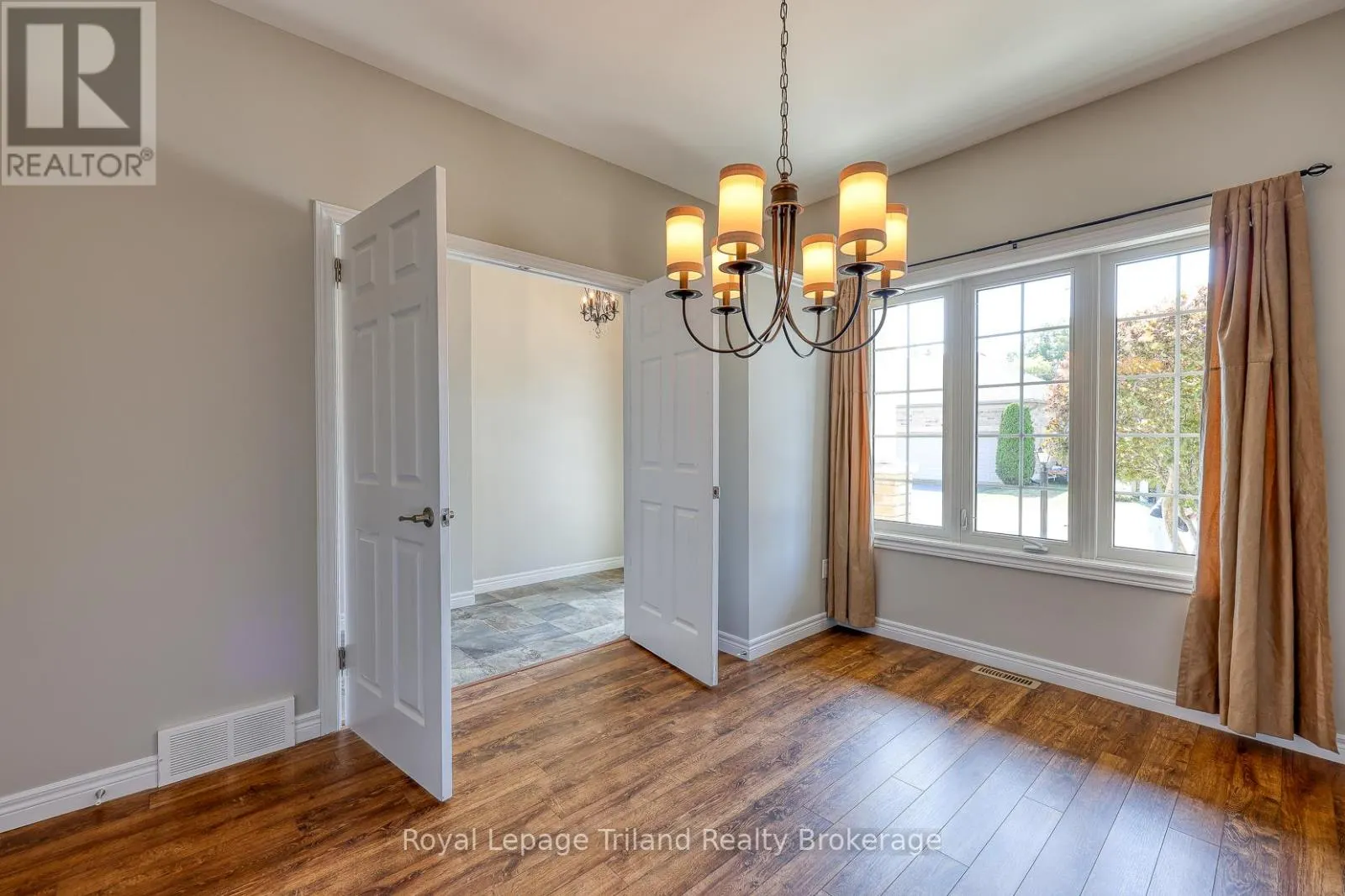 2 - 145 DELATRE STREET W, #2