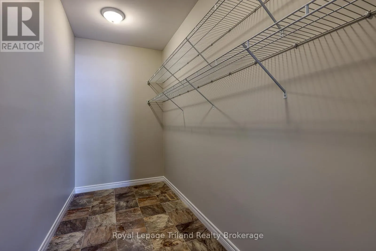 2 - 145 DELATRE STREET W, #2